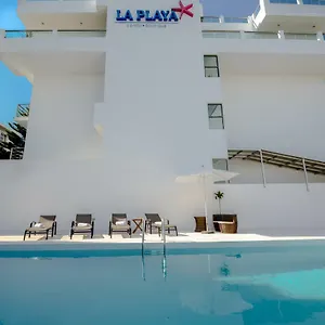 3* Apartahotel La Playa